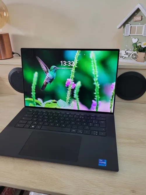 DELL PRECISION 5680 | OLED Tactile 4K | CORE i7-13800H | RTX 2000 ADA 8GB | 1To SSD | 64GB RAM
