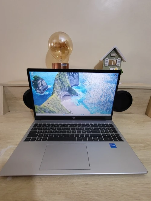 HP 250 G10 | INTEL CORE i5 1334U | 16GB RAM | 512GB NVMe SSD | INTEL UHD GRAPHICS