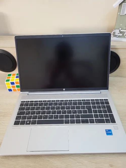 HP PROBOOK 450 G10 15.6'' FHD| INTEL CORE i5 1335U | 8GB RAM | 256GB NVMe SSD | INTEL UHD GRAPHICS