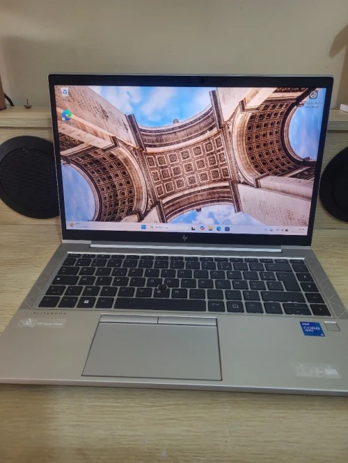 HP EliteBook 840 G8 | vPRO CORE i5 1135G7 | 16GB RAM | 256GB SSD | INTEL IRIS XE GRAPHICS