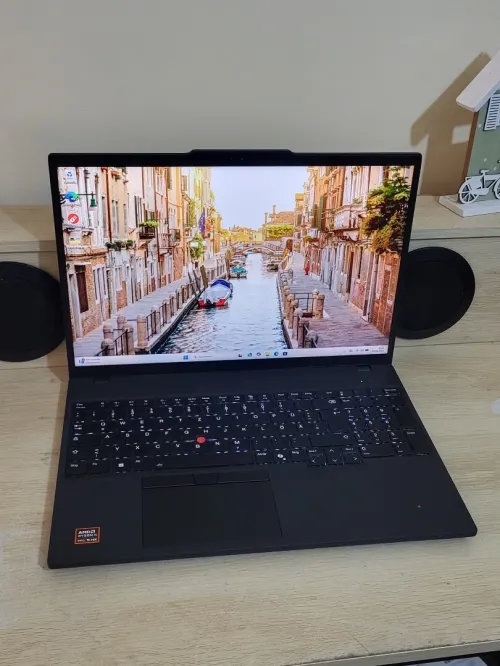 LENOVO THINKPAD P16s GEN 4 | AMD RYZEN AI 9 HX PRO 350 w | 96GB RAM | 2TB NVME | AMD RADEON 890M 8GB | WORKSTATION | ANNÉE 2026