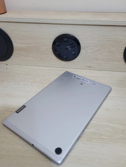 LENOVO TAB M10 FHD Plus – 4Go / 64Go LENOVO TAB M10 FHD Plus TB-X606F - Média Tek Helio P22T – 4Go / 64Go