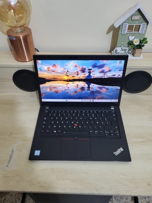 ThinkPad T480s 14 FHD Tactile | CORE i7-8550U | 8GB RAM | 256GB NVMe SSD | INTEL UHD GRAPHICS