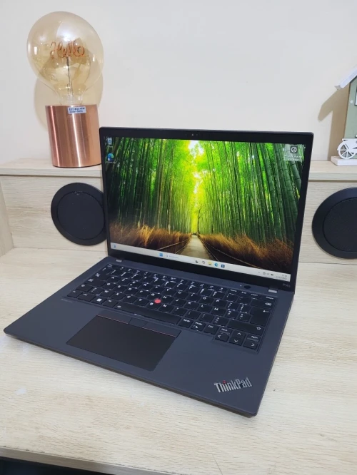 ThinkPad P14S | CORE i7 1360P | NVIDIA RTX A500 4GB | 16GB RAM | 512GB SSD | WORKSTATION