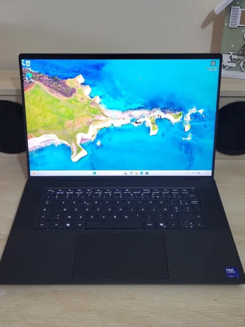 DELL PRECISION 5690 | CORE Ultra 7-165H | RTX 1000 ADA 6GB | 512GB NVMe SSD | 32GB RAM