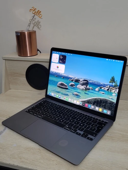 MacBook Air M1 2020 Gris Sideral - CPU M1 8C - 8GB RAM - 256GB SSD