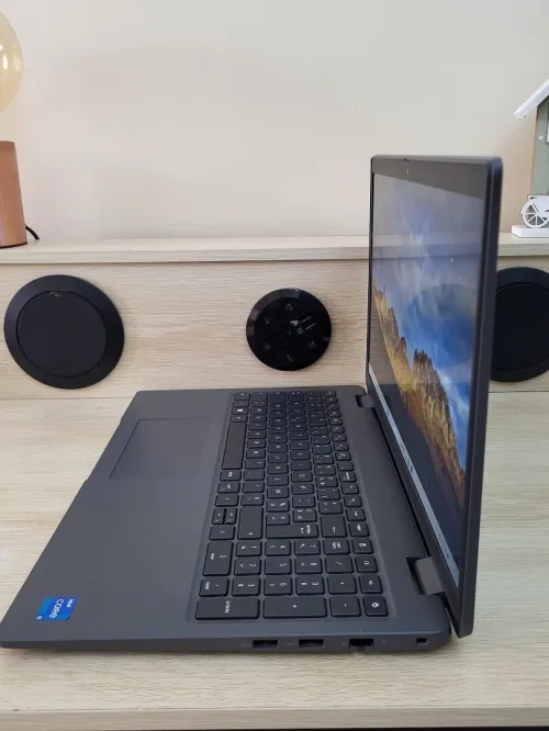 DELL LATITUDE 3540 2024 15.6 FHD | INTEL 13EME GENERATION CORE I5 1345U | 16GB RAM | 512GB NVMe SSD