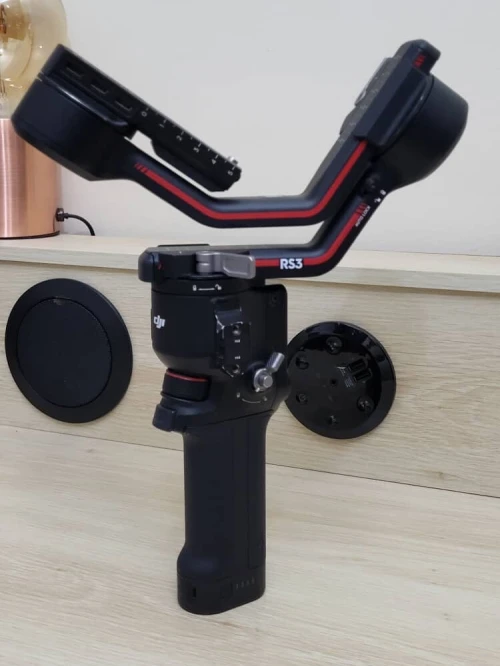 DJI RONIN RS 3 Stabilisateur de nacelle à 3 Axes pour Reflex et caméras Canon/Sony/Nikon....