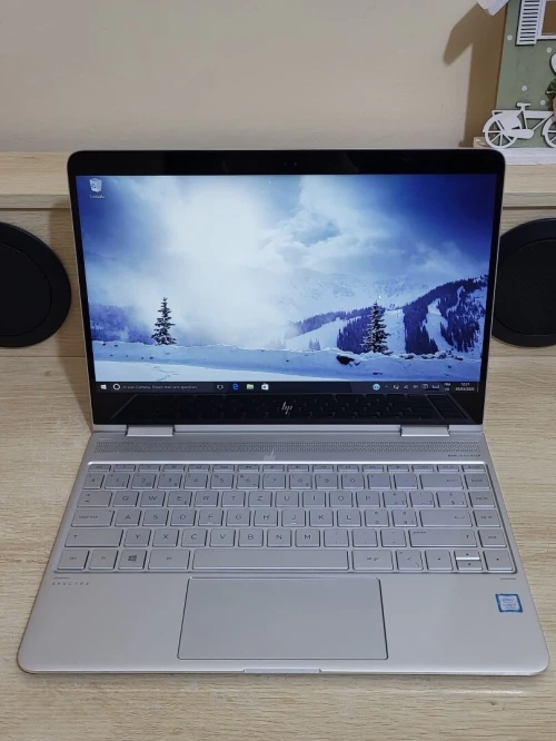 HP EliteBook x360 TACTILE 2-en-1 | INTEL CORE i7 7500U | 8GB RAM | 256GB NVME SSD
