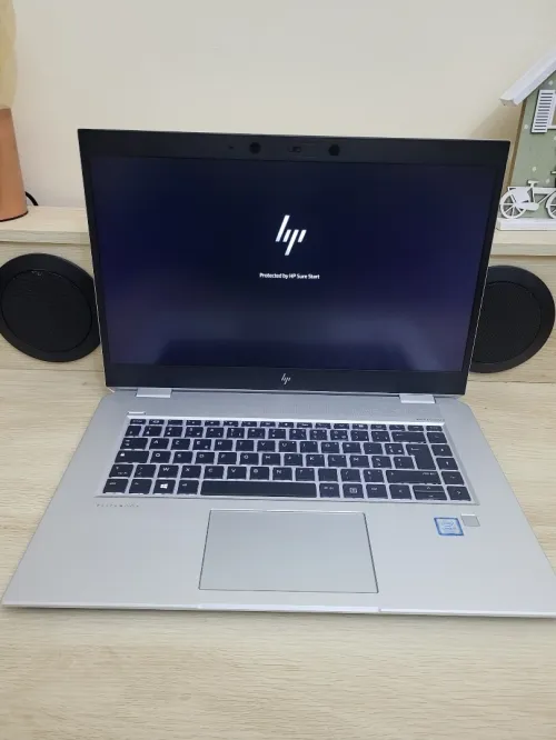 HP ELITEBOOK 1050 G1 | CORE i5-8300H | NVIDIA GTX 1050 Max-Q Design 4GB | 16GB RAM | 512GB NVMe SSD