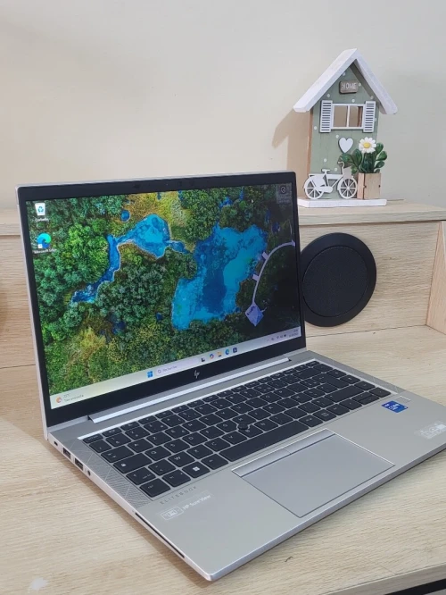 HP EliteBook 840 G8 | vPRO CORE i5 1135G7 | 16GB RAM | 256GB SSD | INTEL IRIS XE GRAPHICS