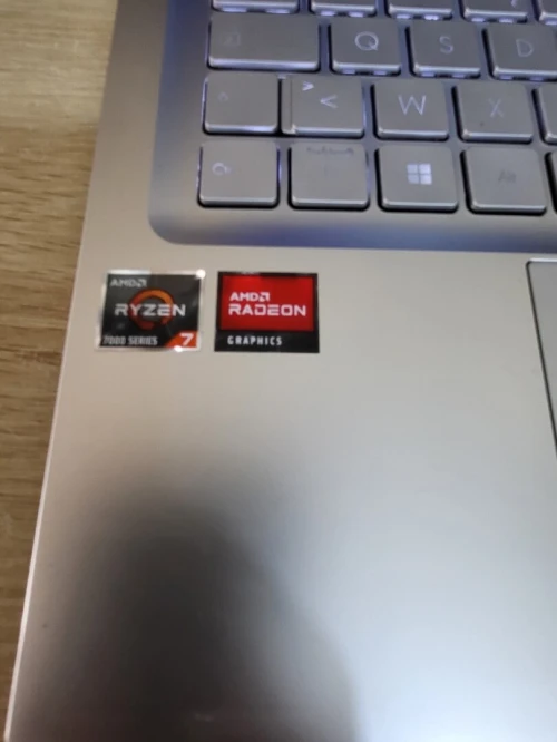 Asus Vivobook 14'' FHD + | RYZEN 7 PRO 7730U | 16GB RAM | 512GB NVMe SSD | AMD RADEON GRAPHICS