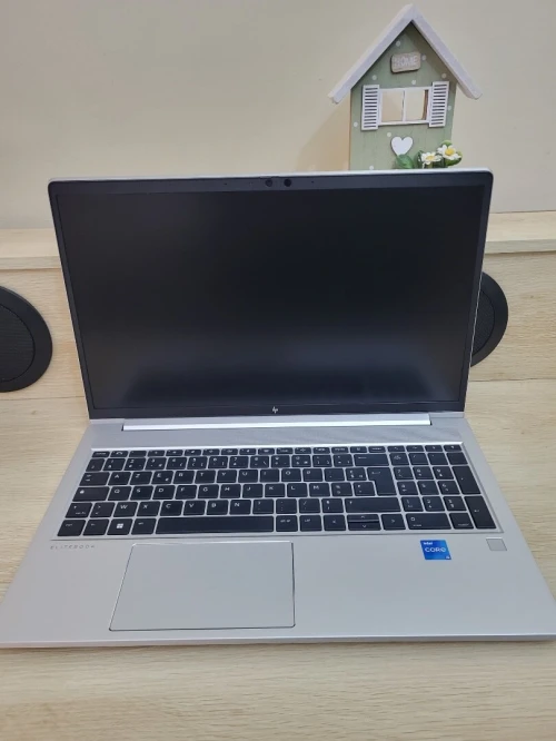 HP EliteBook 650 G10 15.6'' | INTEL 13EME GEN I5 1345U | 16GB RAM | 512GB NVMe SSD | UHD GRAPHICS