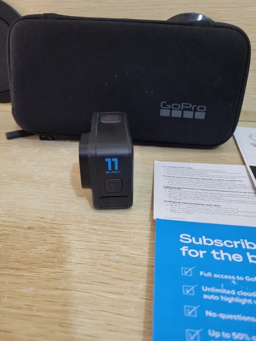 GoPro HERO11 Black | caméra d'action sportive et sous-marine | vidéo Ultra HD 5.3K60 4K UHD | 27MP | Diffusion en Direct | Webcam | stabilisation