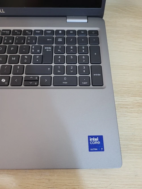 DELL PRECISION 3591 | CORE Ultra 7 165H | NVIDIA RTX 2000 ADA GEN 8GB | 1To NVMe SSD | 32GB RAM | WORKSTATION