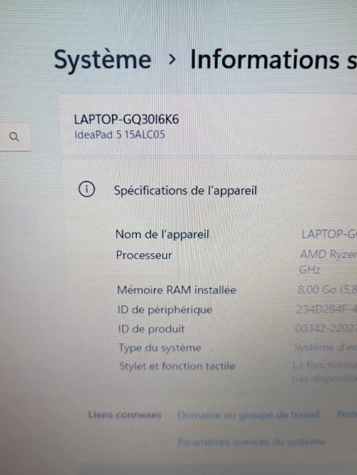 Lenovo IdeaPad 15.6'' FHD | RYZEN 7 5700U | 8GB RAM - 512GB SSD | AMD Radeon Graphics 2GB