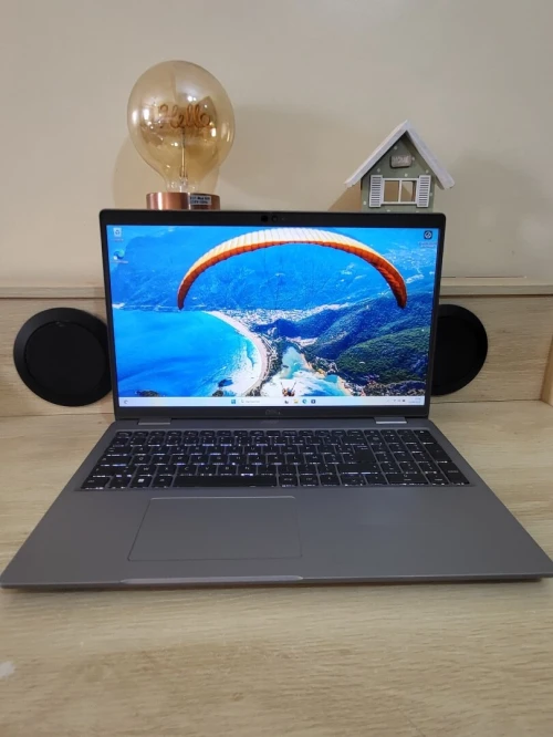DELL PRECISION 3560 | CORE i5-1145G7 | 8GB RAM | 512GB NVMe SSD | INTEL IRIS XE 1GB GRAPHICS
