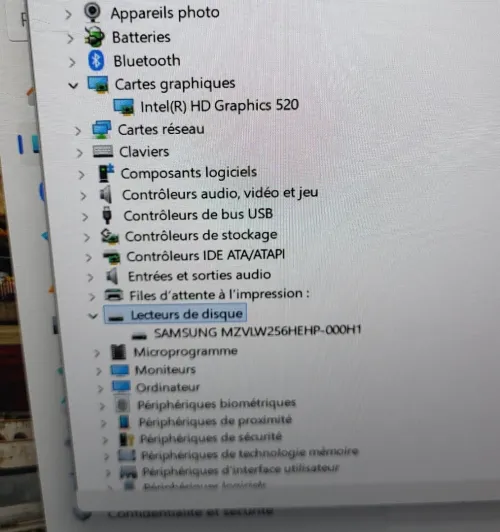 HP ZBook 15U G3 | CORE i7-6500U | 16GB RAM | 256GB NVMe SSD | WORKSATION