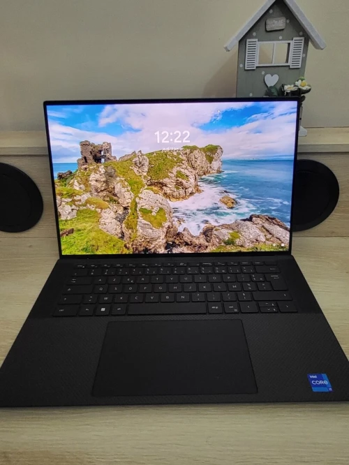 DELL PRECISION 5680 | OLED Tactile 4K | CORE i7-13800H | RTX 2000 ADA 8GB | 1To SSD | 64GB RAM