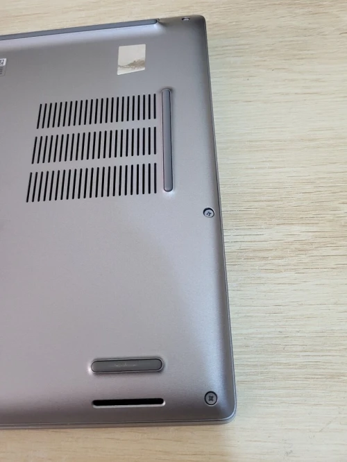 DELL PRECISION 3591 | CORE Ultra 7 165H | NVIDIA RTX 2000 ADA GEN 8GB | 1To NVMe SSD | 32GB RAM | WORKSTATION