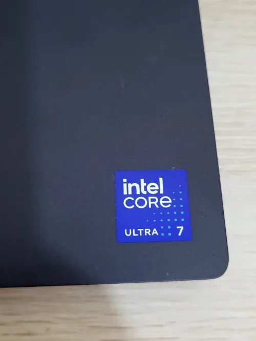 DELL PRECISION 5690 | CORE Ultra 7-165H | RTX 1000 ADA 6GB | 512GB NVMe SSD | 32GB RAM