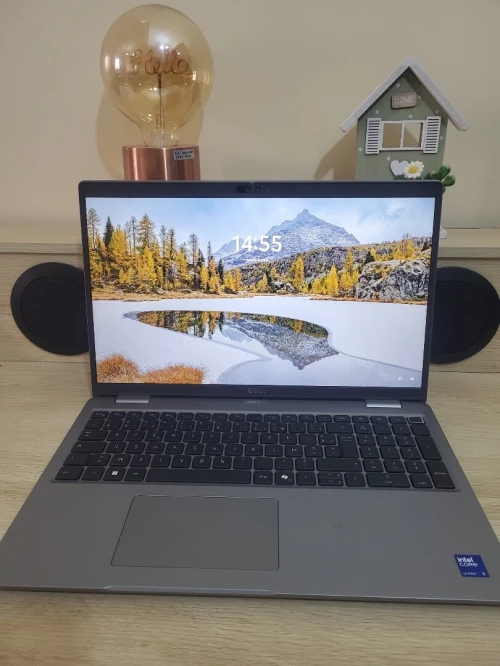 DELL LATITUDE 5550 | INTEL CORE ULTRA 5 135U | 16GB RAM | 512GB SSD | INTEL ARC GRAPHICS