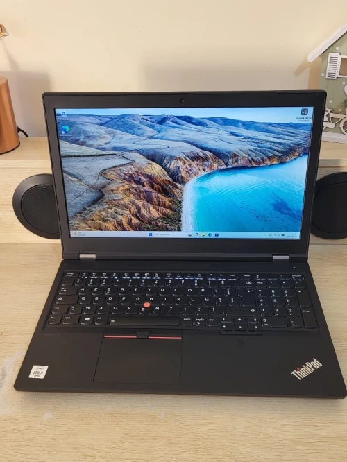ThinkPad P15 | INTEL vPRO CORE i7-10850H | NVIDIA QUADRO T2000 4GB | 32GB RAM | 512GB NVMe | Workstation