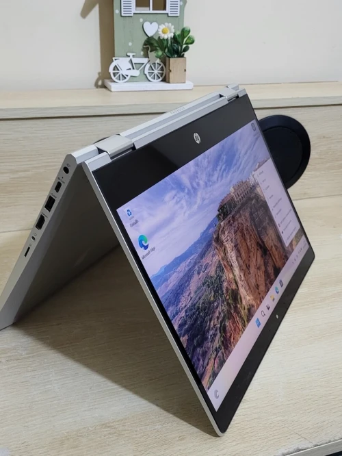 HP ProBook X360 435 G10 TACTILE | RYZEN 7 7730U | 32GB RAM | 512GB NVMe SSD | AMD Radeon Graphics