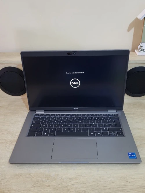 DELL LATITUDE 5450 | 2025 | INTEL 13EME GEN CORE i5 1345U | 32GB RAM | 256GB NVME SSD | INTEL Iris Xe GRAPHICS