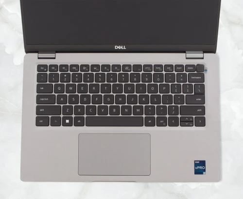 DELL LATITUDE 5430 14 FHD | INTEL CORE i5 1245U | 16GB RAM | 512GB NVMe SSD | INTEL IRIS Xe GRAPHICS