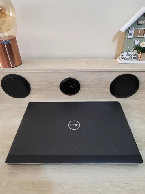 DELL PRECISION 7530 | i5-8300H | QUADRO P3200 6GB | 32GB RAM | 512GB NVMe | WORKSTATION