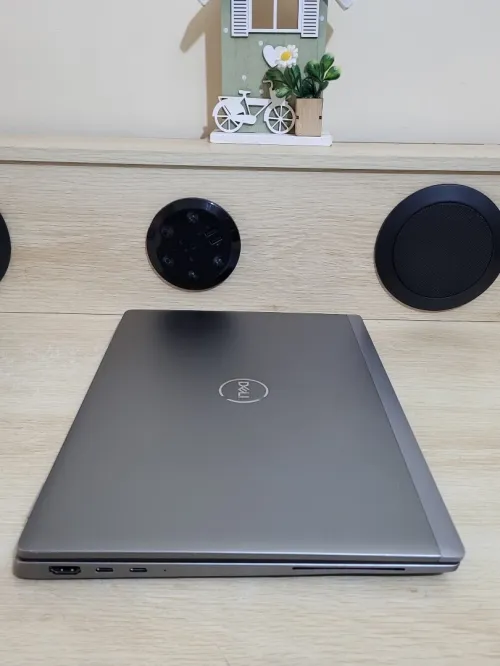 DELL LATITUDE 7450 | CORE ULTRA 7 165U | 32GB RAM | 512GB NVMe SSD | INTEL ARC GRAPHICS