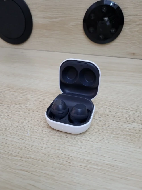 Ecouteurs sans fil Samsung Galaxy Buds FE True wireless à réduction de bruit active Couleur Graphite