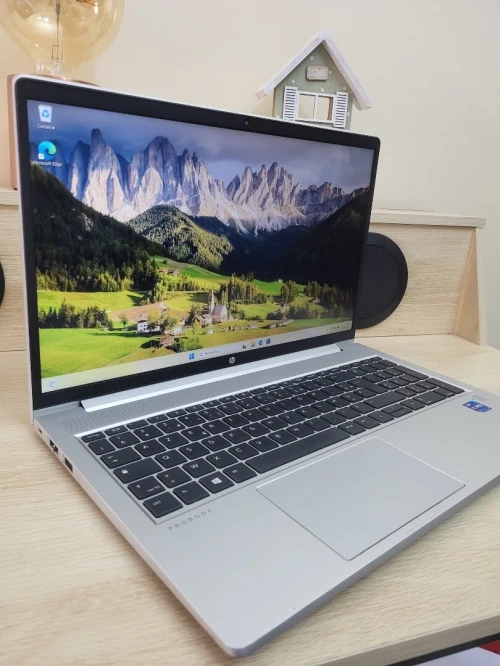 HP ProBook 450 G8 | CORE i7 1165G7 | 16GB RAM | 512GB SSD | INTEL Iris Xe GRAPHICS