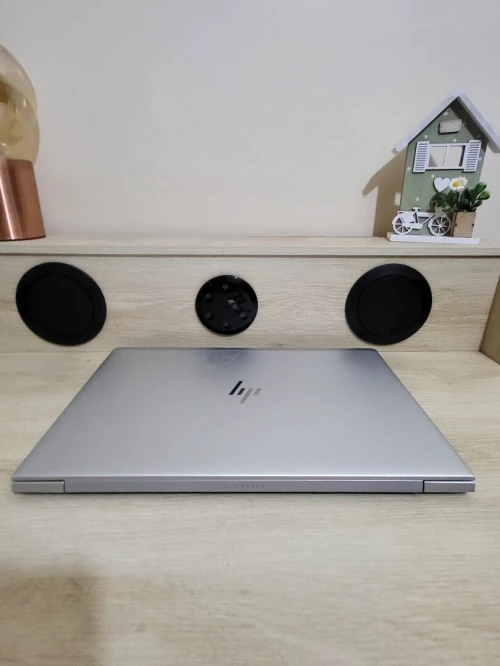 HP ELITEBOOK 755 G5 15.6'' FHD | RYZEN 7 PRO 2700U W | 16GB RAM | 512GB NVME SSD | AMD RADEON Vega