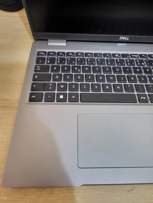 DELL LATITUDE 5540 15.6 FHD | CORE i7 1365U | 16GB RAM | 512GB NVMe SSD | INTEL IRIS XE GRAPHICS