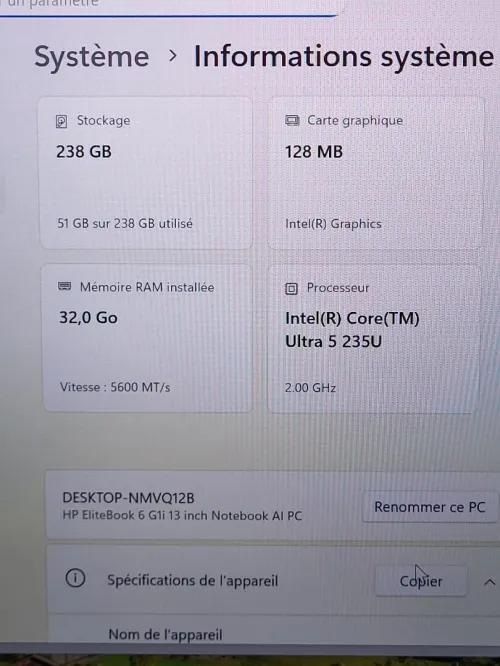 HP EliteBook 6 G1i 13'' NoteBook AI PC | INTEL CORE Ultra 5 225U | 32GB RAM | 256 NVMe |