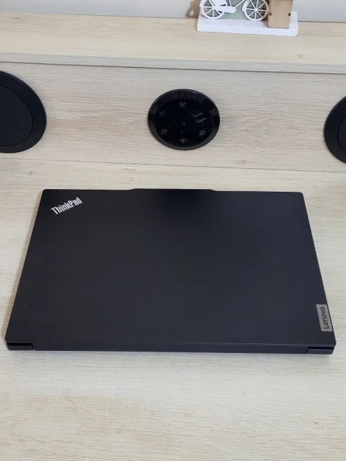 LENOVO THINKPAD E14 GEN 6 FHD + | RYZEN 7 7735HS | 16GB RAM | 512GB NVME SSD