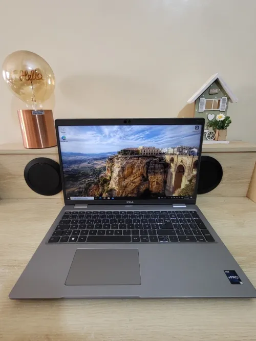 DELL LATITUDE 5530 15.6 FHD | CORE i5 1245U vPRO | 16GB RAM | 512GB NVME SSD | INTEL IRIS XE