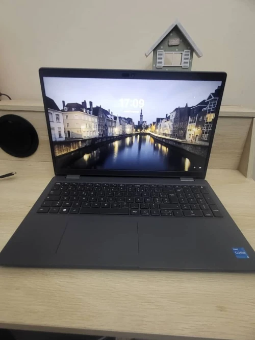 DELL LATITUDE 3540 2024 15.6 FHD | CORE i5 1235U | 8GB RAM | 512GB M2 SSD