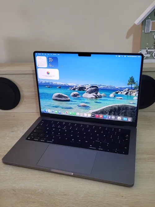 MacBook Pro M2 14 POUCES 2023 | Puce M2 Pro CPU 10 | GPU 16 COEURS | 16GB RAM | 1To NVMe | CYCLES 237