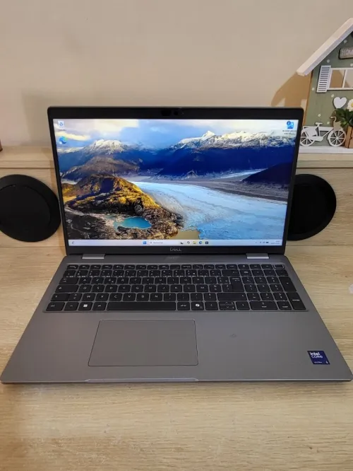 DELL LATITUDE 5550 | INTEL CORE ULTRA 5 135U | 16GB RAM | 512GB SSD | INTEL ARC GRAPHICS