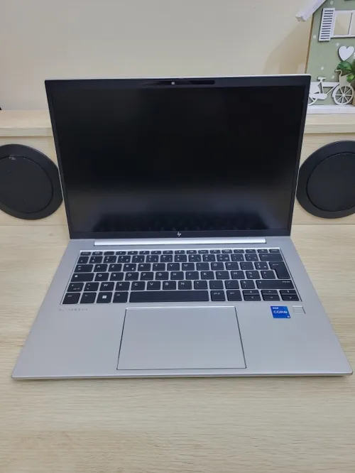 HP EliteBook 840 G10 INTEL 13EME GEN CORE I5 1335U @1.30GHz - 16GB RAM - 512GB SSD