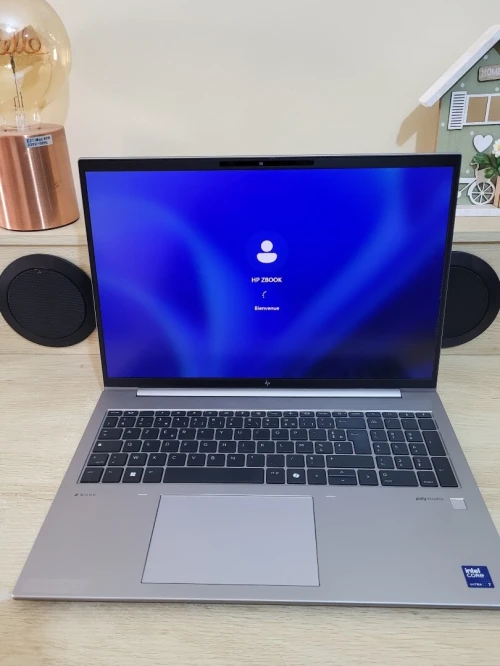 HP ZBook Firefly 16 G11 | CORE Ultra 7-155H | NVIDIA RTX A500 4GB | 32 RAM | 1TB SSD | WORKSTATION