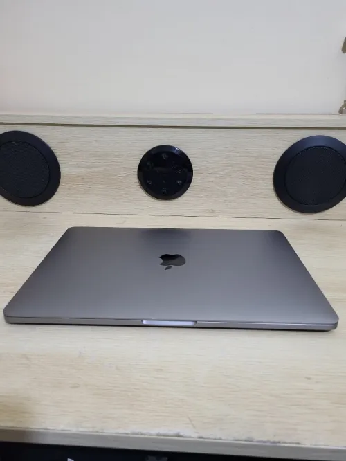 MacBook Pro M1 Gris Sideral | CPU M1 8C | 8GB RAM | 512GB SSD | COMPTAGE CYCLES 127 | MDM BYPASSED
