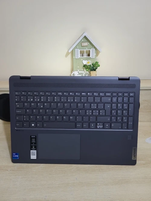 Lenovo Ideapad Felex 5 16.7'' X360 Convertible TACTLE | INTEL CORE CORE i7 1255U | 16GB RAM | 1TB NVME SSD