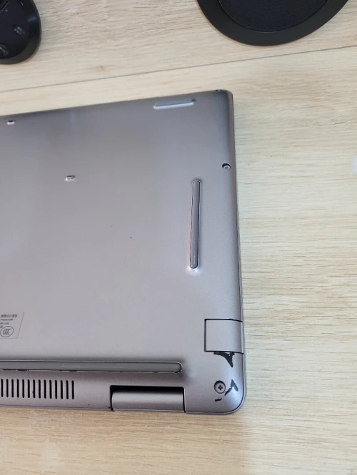 DELL PRECISION 3581 | CORE i7-13700H | NVIDIA RTX A500 4GB | 512 SSD | 16GB RAM | WORKSTATION