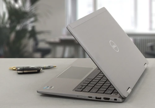 Dell Latitude 7340 (2-en-1) x360 TACTILE FHD | INTEL CORE Evo vPRO i5 1345U | 16GB RAM | 256GB SSD