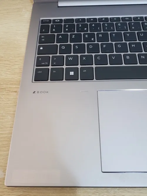 HP ZBook Firefly 16 G11 | CORE Ultra 7-155H | NVIDIA RTX A500 4GB | 32 RAM | 1TB SSD | WORKSTATION