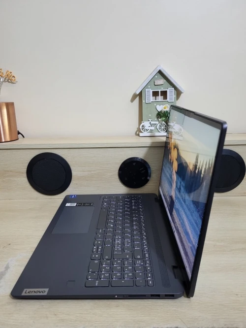 Lenovo Ideapad Felex 5 16.7'' X360 Convertible TACTLE | INTEL CORE CORE i7 1255U | 16GB RAM | 1TB NVME SSD